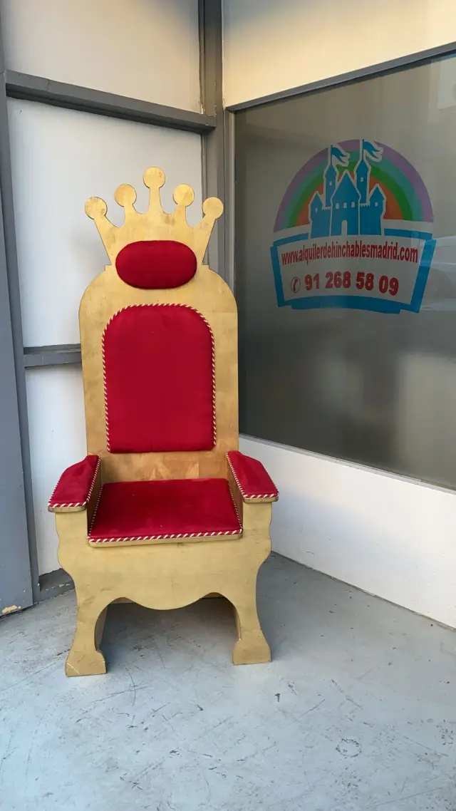 TRONO REAL (5) ALTO ROJO, alquiler de decoración de Navidad en Madrid