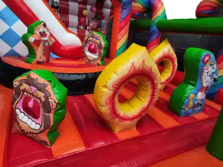 CASTILLO HINCHABLE ESPECIAL CIRCUS