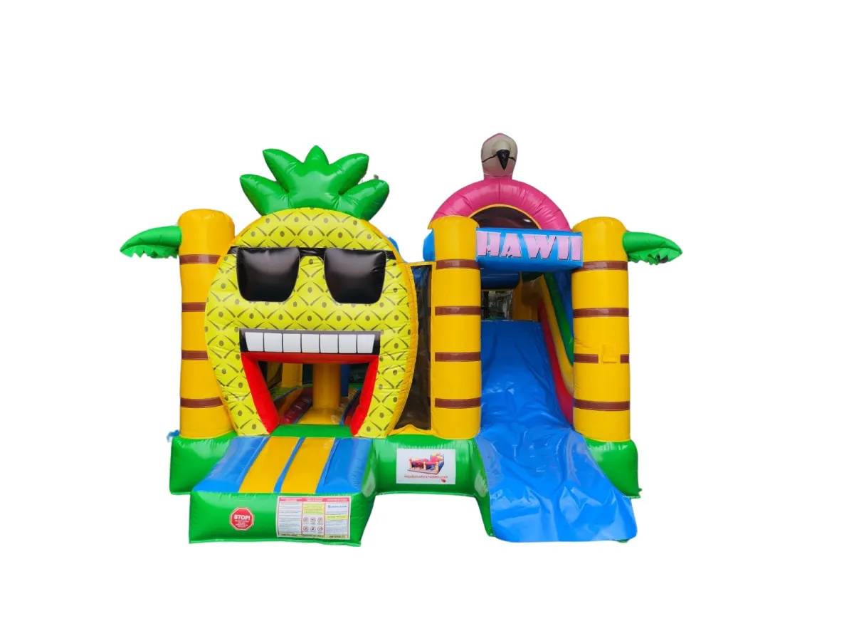 Castillo hinchable de colores